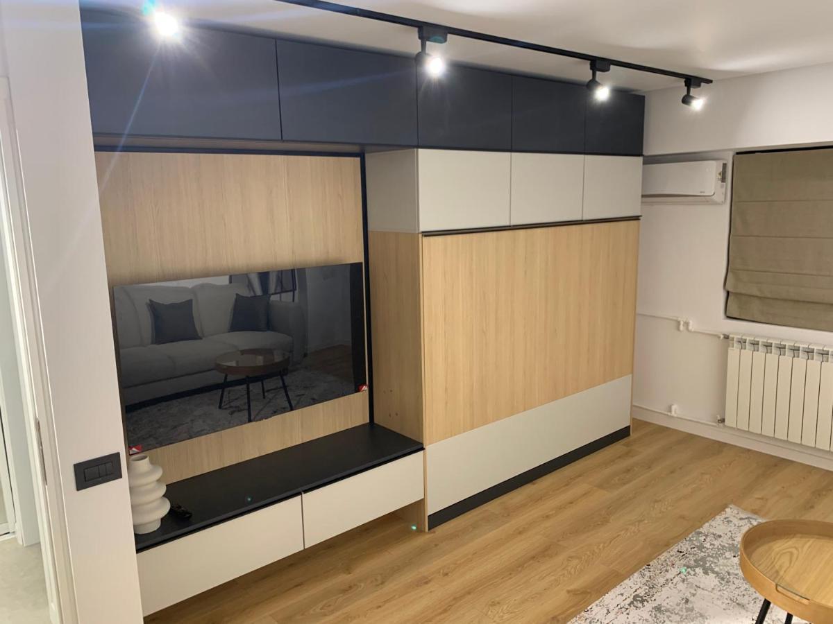 Prosper Plaza Aparthotel 부쿠레슈티 외부 사진